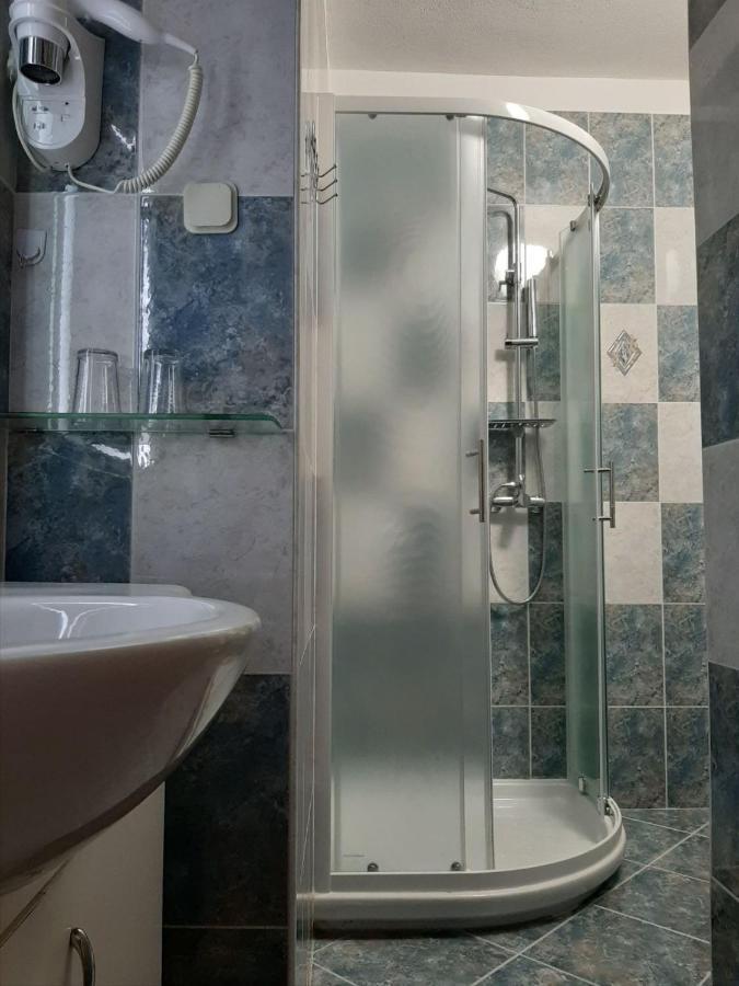 Villa Diana Apartments Пореч Екстериор снимка