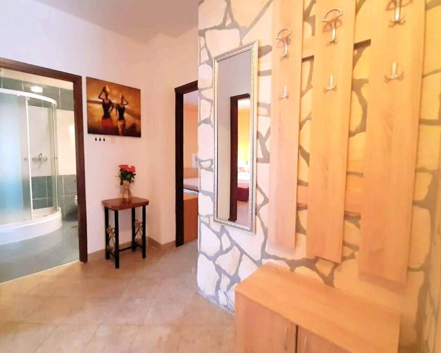 Villa Diana Apartments Пореч Екстериор снимка